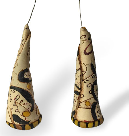 Nomi Isak's wonky unselfconscious earings are endearing on PolymerClayDaily.com Nomi Isak's wonky unselfconscious earings are endearing on PolymerClayDaily.com