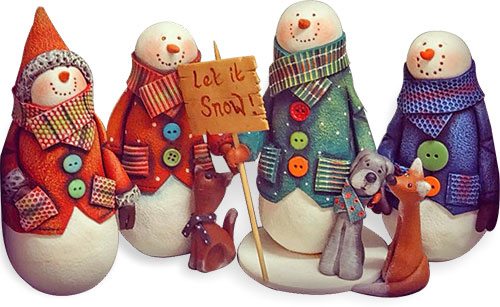 Karen Walker's wrapped snowmen gather for the holidays on PolymerClayDaily Karen Walker's wrapped snowmen gather for the holidays on PolymerClayDaily